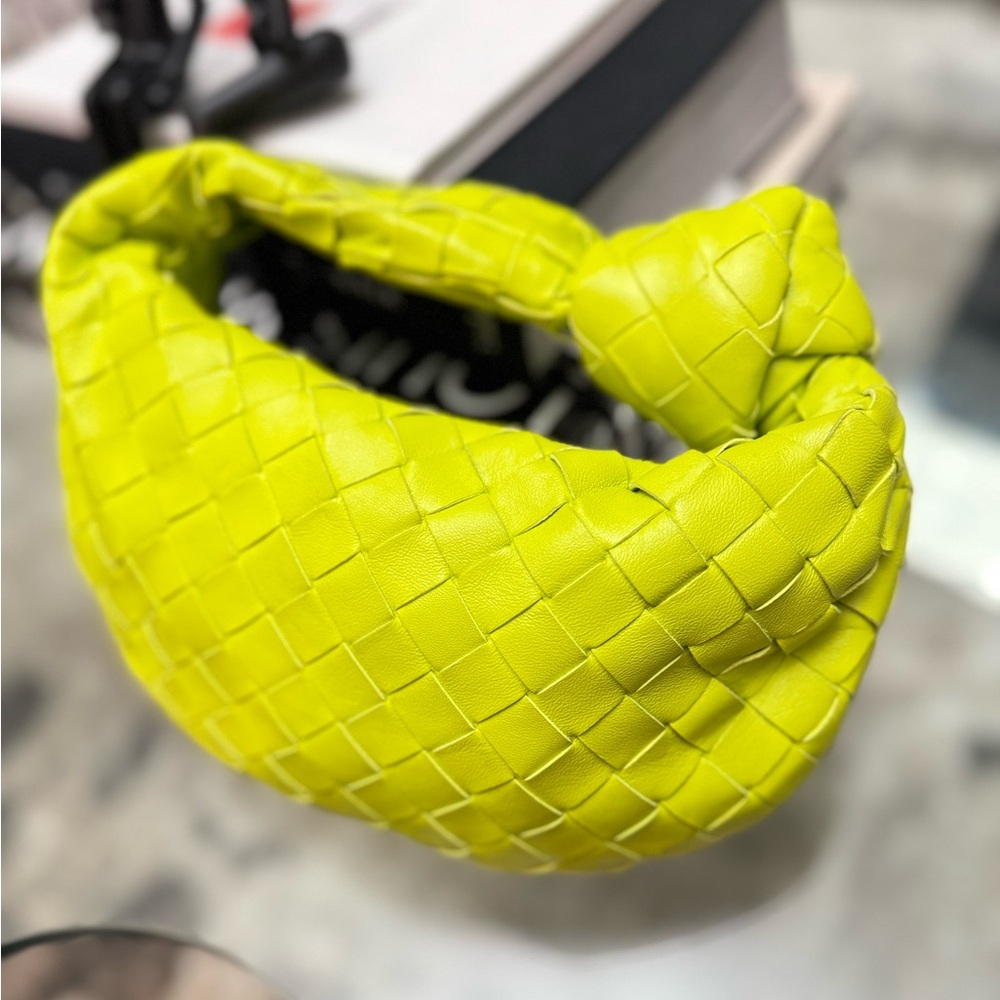 Bottega Veneta mini Jodie bag ( lemon green ) - Picture 2 of 6